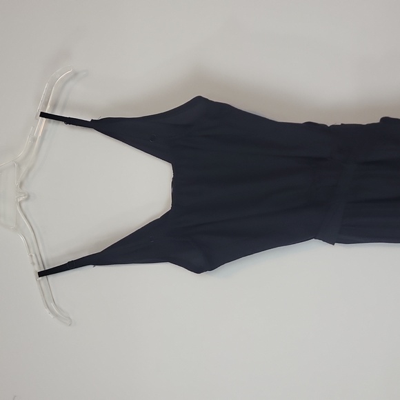 LEMITE Black Wrap Top Adjustable Strap Waist Sash Wide Acordian Leg Jumpsuit - Picture 9 of 16